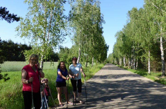 NORDIC WALKING