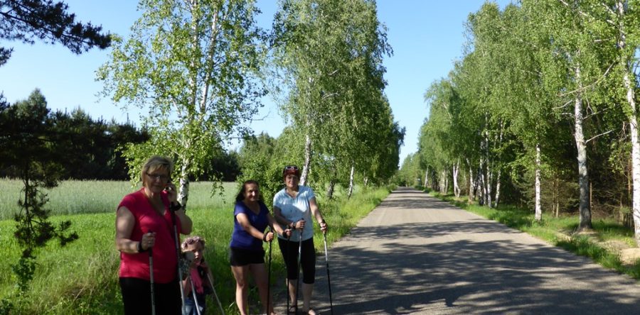 NORDIC WALKING
